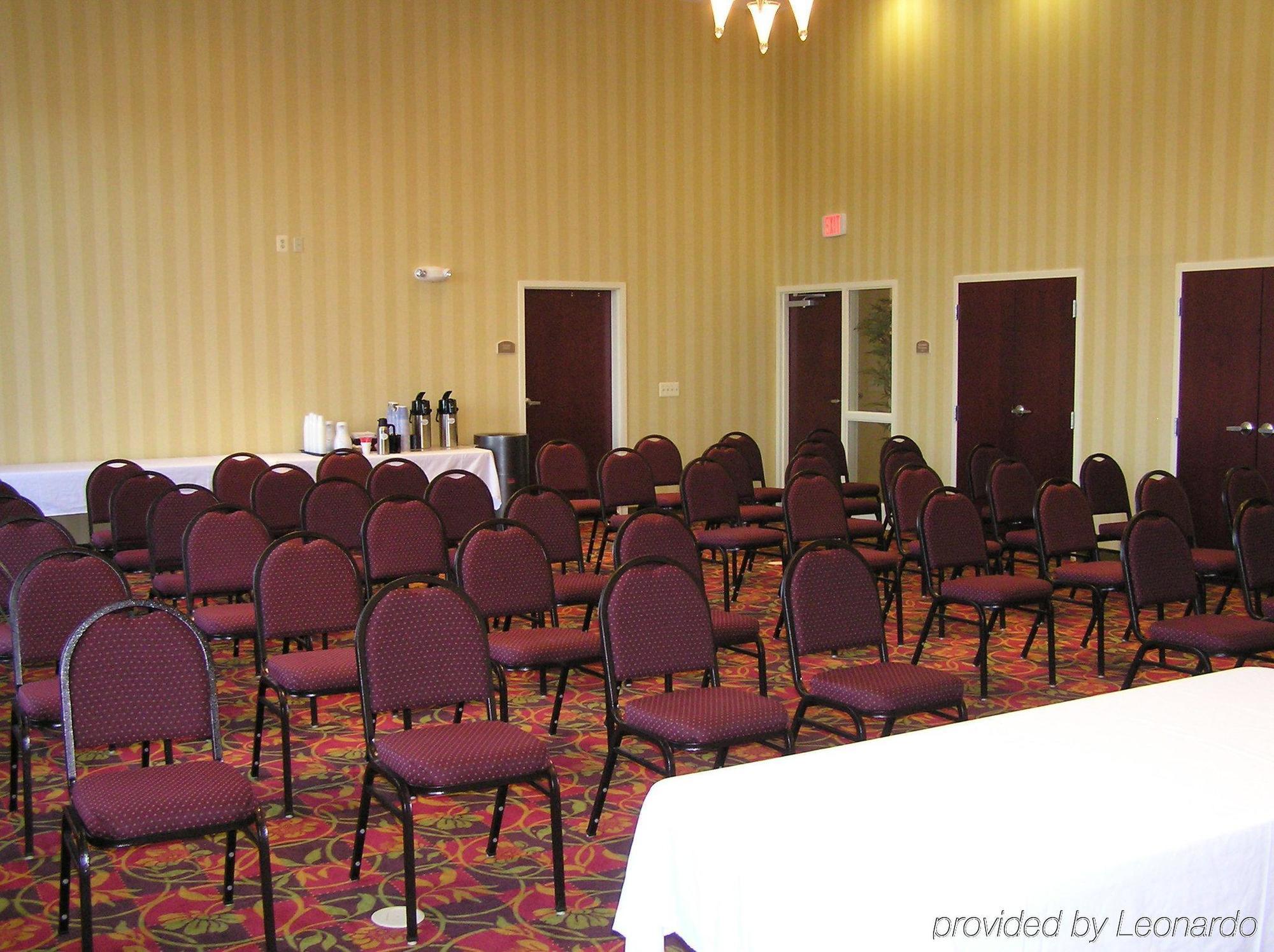 Holiday Inn Express Woodstock-Shenandoah Valley By Ihg Luaran gambar