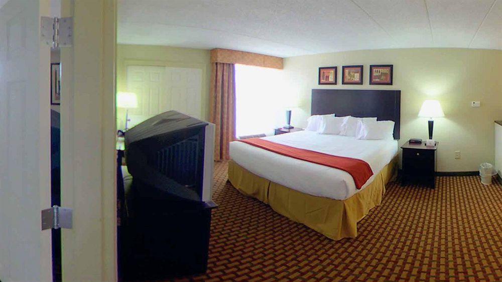 Holiday Inn Express Woodstock-Shenandoah Valley By Ihg Luaran gambar