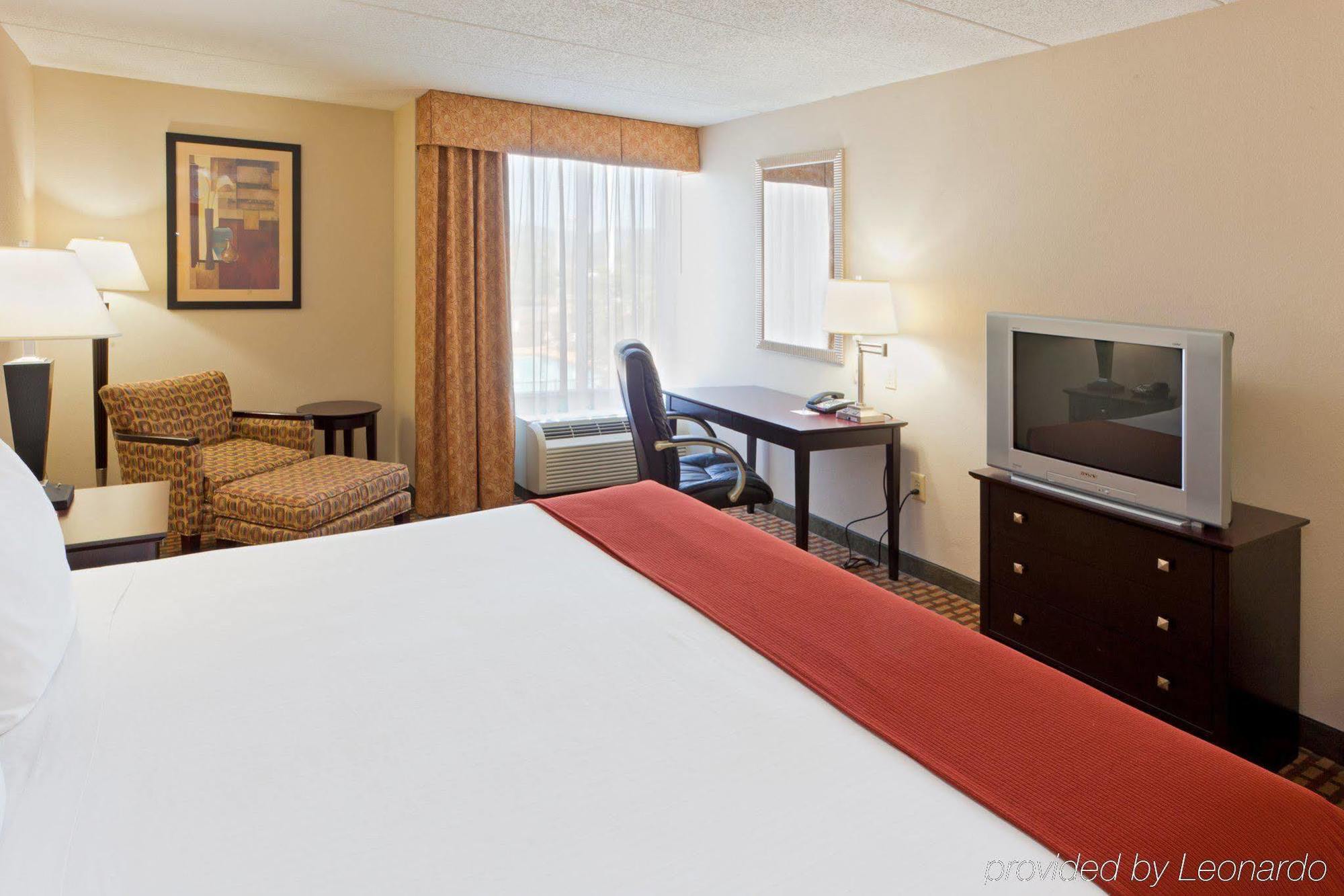 Holiday Inn Express Woodstock-Shenandoah Valley By Ihg Bilik gambar