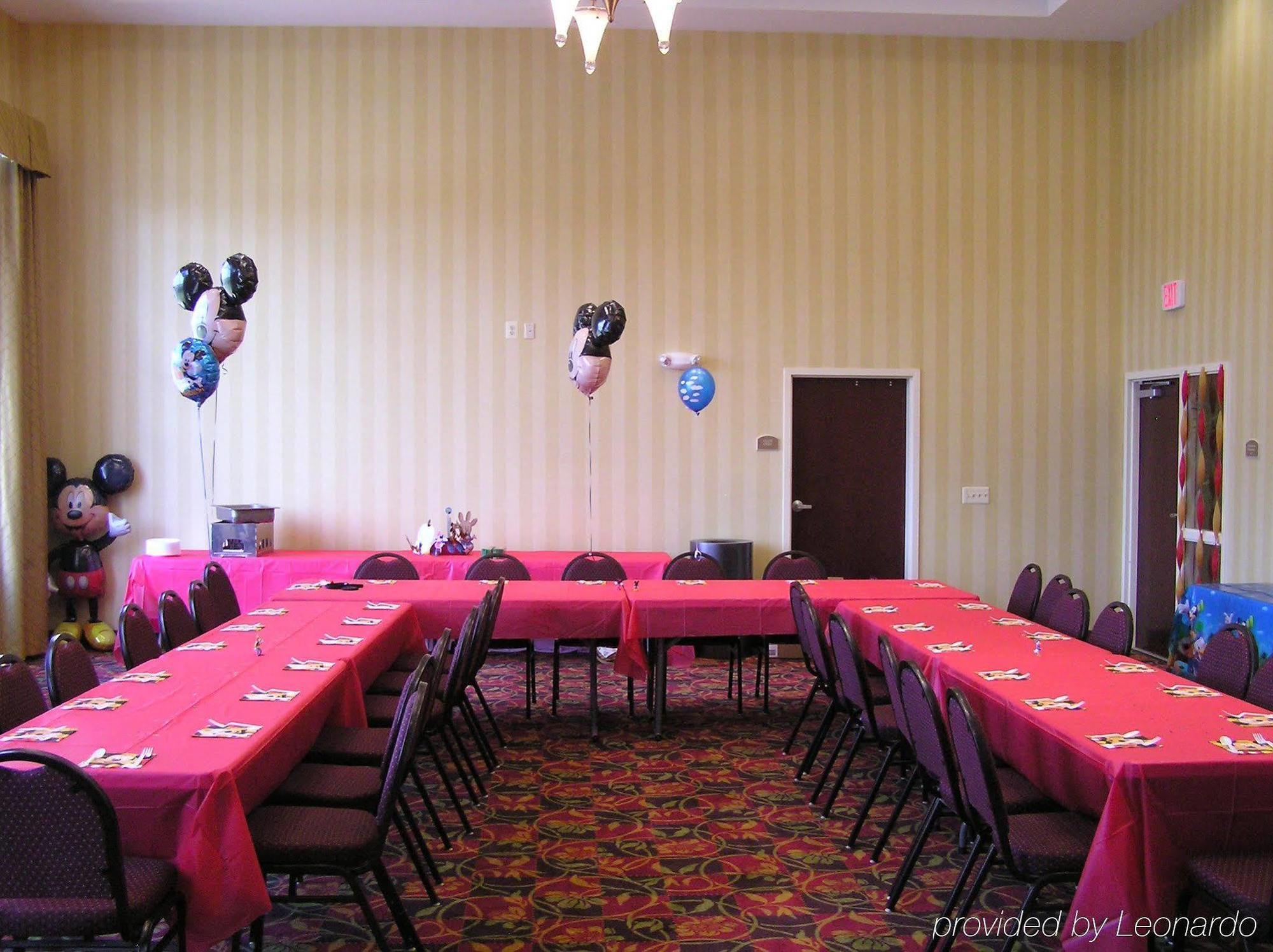 Holiday Inn Express Woodstock-Shenandoah Valley By Ihg Luaran gambar